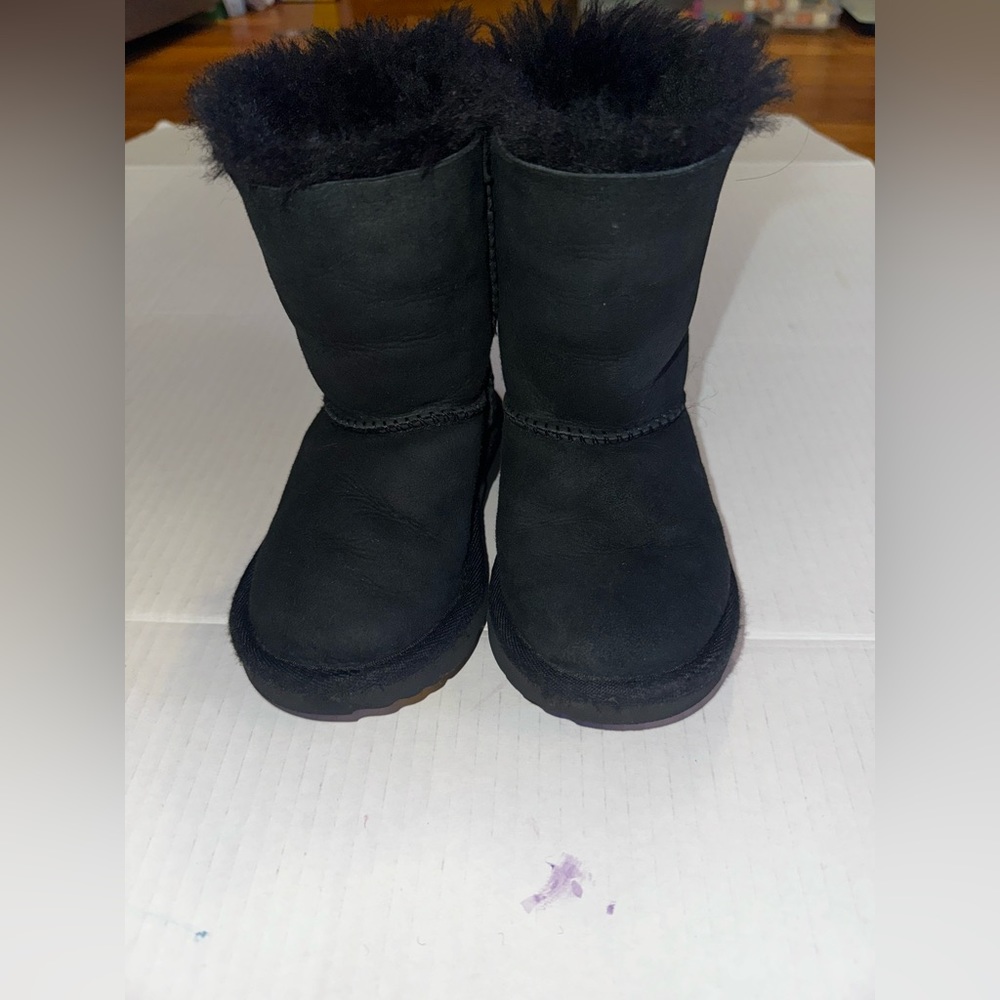 UGG Toddler Bailey Bow Boot II